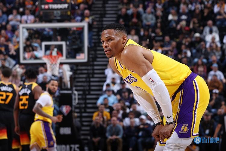 踢国米很艰 踢国米很艰